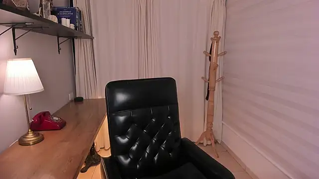 Odette bulgari online show from 02-13-26, 10:37