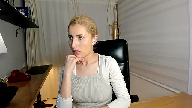 Odette bulgari online show from 02-19-26, 10:34