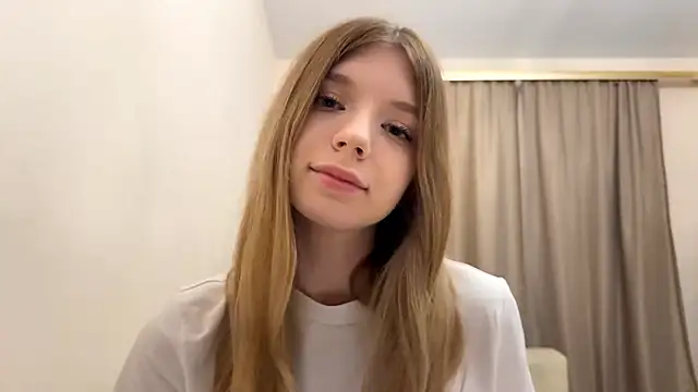 FruityXo online show from 11-27-25, 06:52