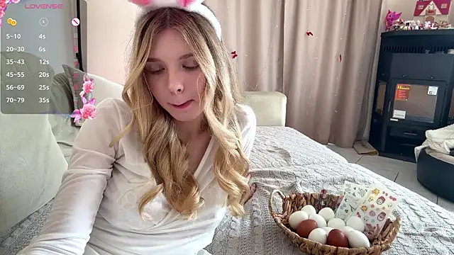 FruityXo online show from 04-05-26, 12:01