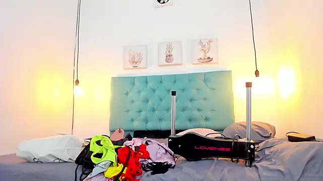 cris dulce online show from 09-28-25, 06:15