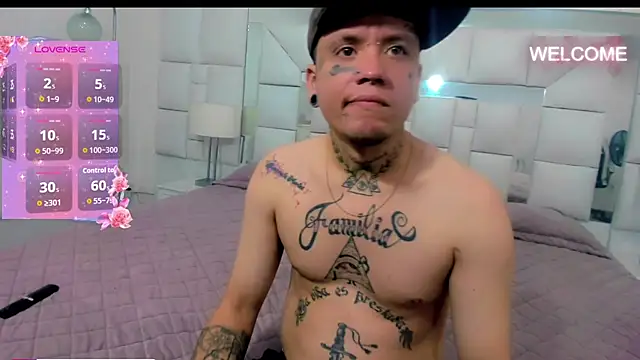 Dangerous couple  online show from 10-10-25, 07:04