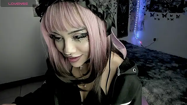 GothKitten666 online show from 12-02-25, 11:39