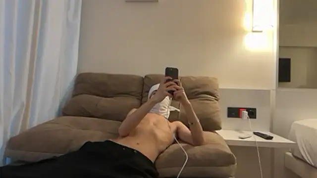 holydirt luxeno1 online show from 03-23-26, 02:28