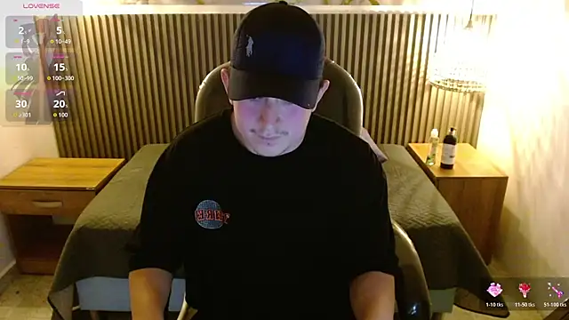 Lancelot 19 online show from 10-24-25, 04:55