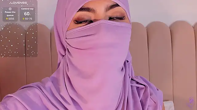 Jasmin hamdan online show from 12-19-25, 08:55