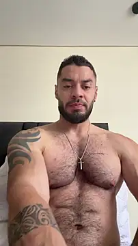 Snapshot of Drake_Cole chatting on 05-16-26, 05:56 Drake Cole online show from 05-16-26, 05:56