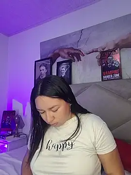 BellaRoux1 online show from 10-21-25, 12:04