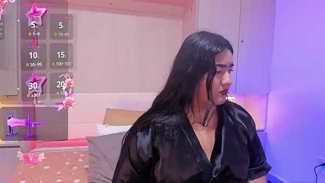 LilyWhitney online show from 11-19-25, 04:01