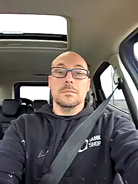 frenchy stud online show from 10-08-25, 06:19