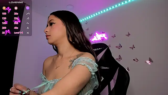 tiffany sofia 1 online show from 11-11-25, 09:42