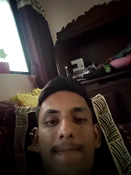 Snapshot of yung_cplz chatting on 11-30-25, 11:22 yung cplz online show from 11-30-25, 11:22