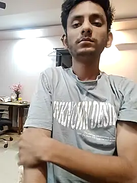 Snapshot of yung_cplz chatting on 01-12-26, 01:51 yung cplz online show from 01-12-26, 01:51