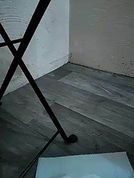 Snapshot of SexSavrem06 chatting on 10-01-25, 05:56 SexSavrem06 online show from 10-01-25, 05:56