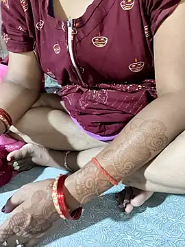 POOJACOUPLE online show from 10-27-25, 06:09