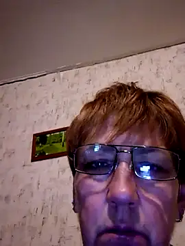 Snapshot of MeryLive59011 chatting on 05-26-26, 06:28 MeryLive59011 online show from 05-26-26, 06:28