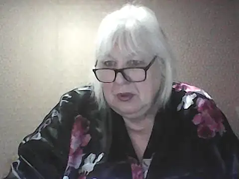 Snapshot of Alexia64231 chatting on 03-04-26, 03:58 Alexia64231 online show from 03-04-26, 03:58