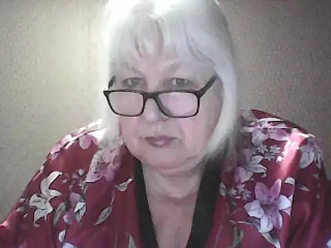 Snapshot of Alexia64231 chatting on 04-15-26, 03:12 Alexia64231 online show from 04-15-26, 03:12