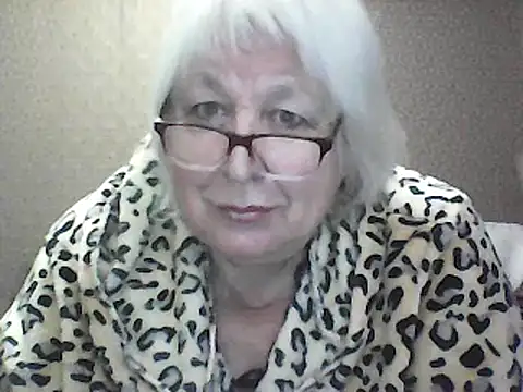 Alexia64231 online show from 09-12-25, 03:39