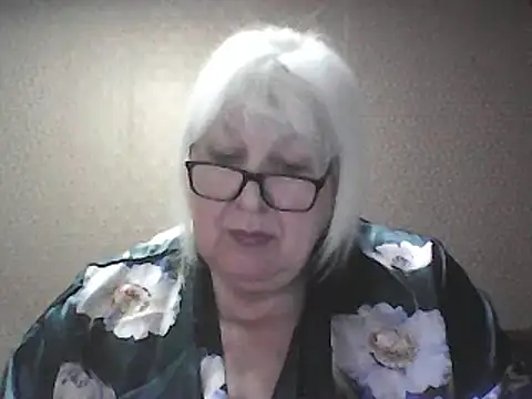 Snapshot of Alexia64231 chatting on 03-15-26, 09:33 Alexia64231 online show from 03-15-26, 09:33