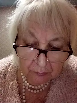 Alexia64231 online show from 11-01-25, 03:39