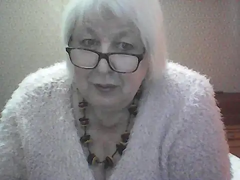 Alexia64231 online show from 09-27-25, 04:29