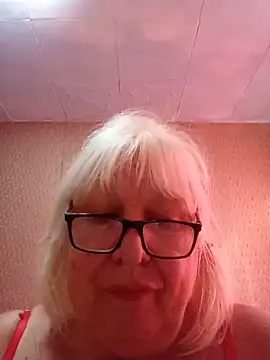 Snapshot of Alexia64231 chatting on 07-25-26, 04:31 Alexia64231 online show from 07-25-26, 04:31