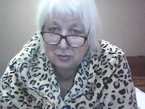 Alexia64231 online show from 09-26-25, 04:14
