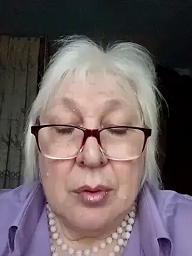 Alexia64231 online show from 11-17-25, 07:12