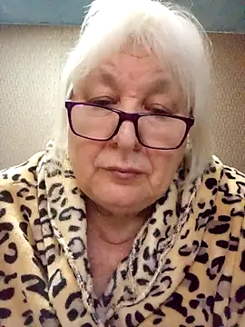 Alexia64231 online show from 11-30-25, 02:01