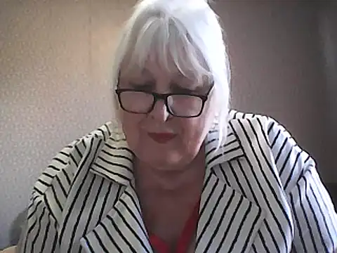 Snapshot of Alexia64231 chatting on 03-22-26, 10:50 Alexia64231 online show from 03-22-26, 10:50