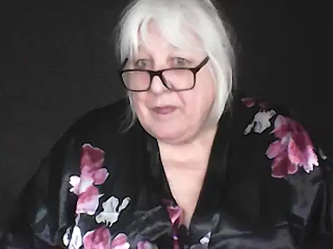 Snapshot of Alexia64231 chatting on 03-03-26, 02:57 Alexia64231 online show from 03-03-26, 02:57