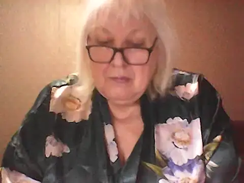 Snapshot of Alexia64231 chatting on 03-10-26, 03:54 Alexia64231 online show from 03-10-26, 03:54