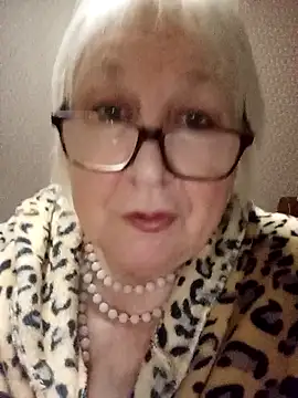 Alexia64231 online show from 11-11-25, 02:06