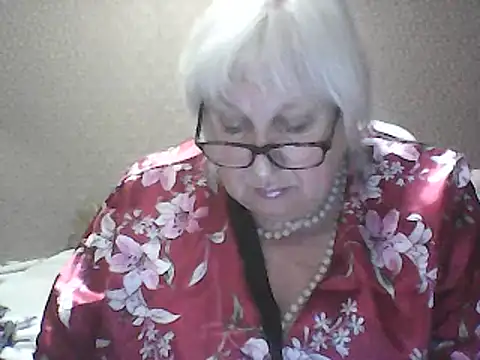 Alexia64231 online show from 09-21-25, 03:17