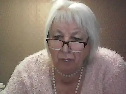 Alexia64231 online show from 09-14-25, 04:02
