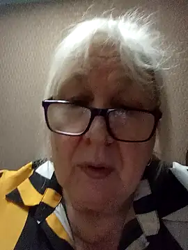 Alexia64231 online show from 12-01-25, 04:08