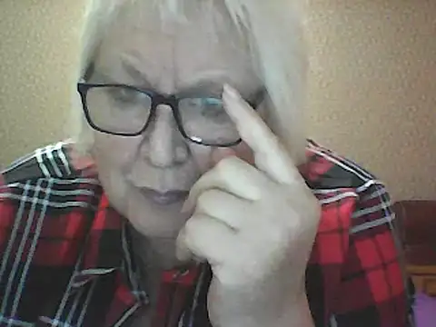 Alexia64231 online show from 10-12-25, 01:07