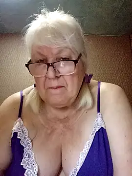 Snapshot of Alexia64231 chatting on 06-26-26, 10:59 Alexia64231 online show from 06-26-26, 10:59