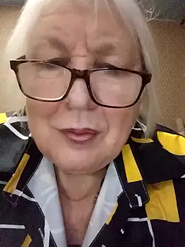 Alexia64231 online show from 11-12-25, 03:10