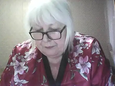 Snapshot of Alexia64231 chatting on 04-01-26, 02:25 Alexia64231 online show from 04-01-26, 02:25