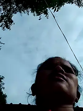 Snapshot of Sanjna_cuty chatting on 09-19-25, 03:32 Sanjna cuty online show from 09-19-25, 03:32