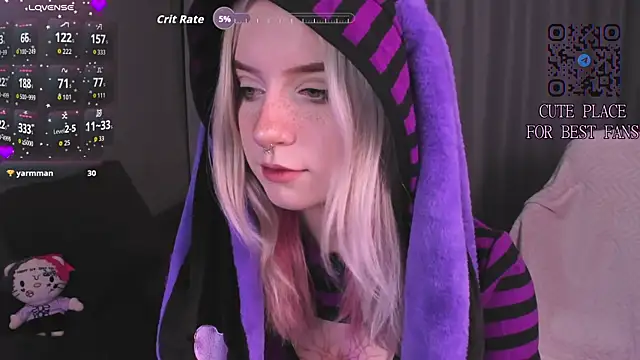 Snapshot of godlikegirlyy chatting on 06-21-26, 03:18 godlikegirlyy online show from 06-21-26, 03:18