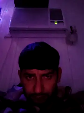 Julians26ne online show from 04-12-26, 12:41