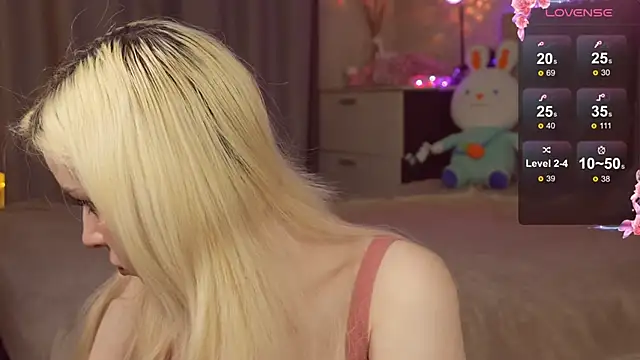 peachii meow online show from 11-23-25, 01:32