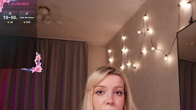 peachii meow online show from 03-16-26, 06:10