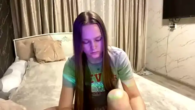 SoSweetGirl online show from 11-04-25, 01:04