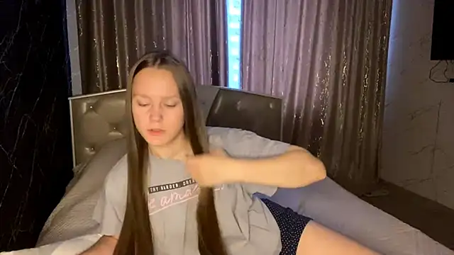 SoSweetGirl online show from 10-02-25, 11:02