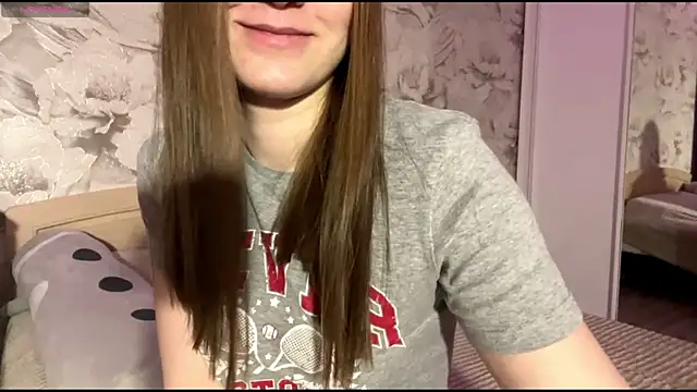 SoSweetGirl online show from 04-02-26, 09:21