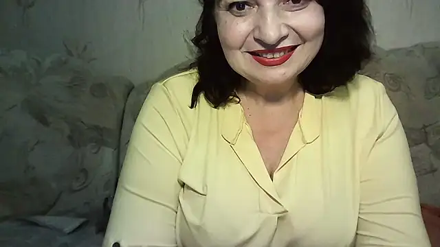 Snapshot of LedyNika chatting on 05-25-26, 06:28 LedyNika online show from 05-25-26, 06:28